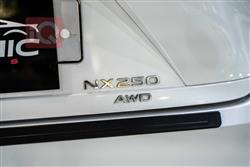 لكزس NX